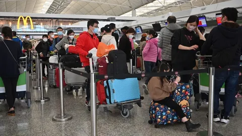 ไต้หวันเริ่มตรวจโควิดนักเดินทางจีน 1 ม.ค.-สิงคโปร์ไม่เพิ่มควบคุม