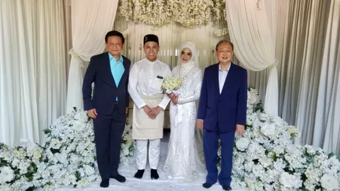 “สนธิรัตน์” ร่วมงานแต่ง “ลูกสาว วัชระ ยาวอหะซัน” ย้ำ สัมพันธ์ เหนียวแน่น 