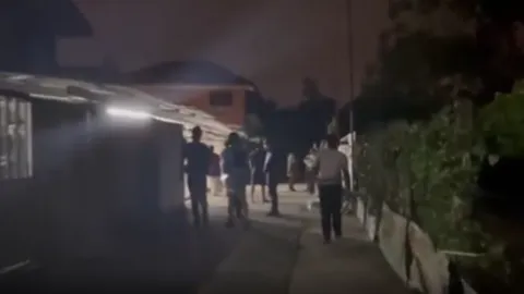 "เสพยาบ้า 60 เม็ด" ทาสยาคลั่ง จับลูกเมียเป็นตัวประกัน-ขู่แทงด้วยมีด