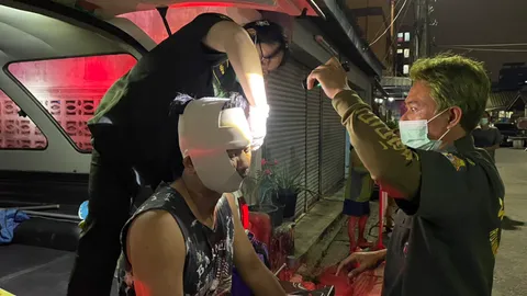 เจ้าของร้านชำ ถูกหนุ่มหัวร้อน บุกตีเลือดอาบ อ้างจับอวัยวะเพศแฟนสาว