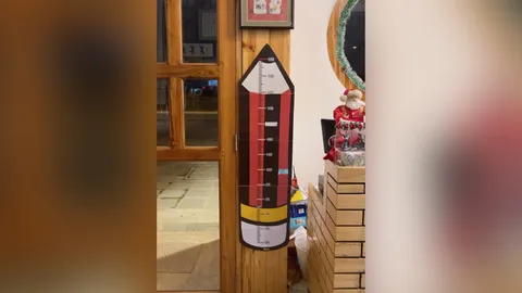 ขอโทษแล้ว ร้านชาบูพระเอกลิเก เผยที่วัดส่วนสูงต่ำกว่ามาตรฐาน พร้อมปรับวิธีคิดเงิน