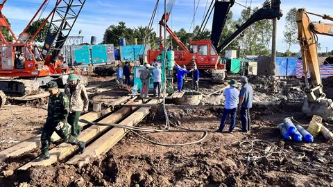 สลด เด็กเวียดนามตกท่อลึก 35 ม. เสียชีวิตแล้ว หลังพยายามช่วยกว่า 100 ชม.