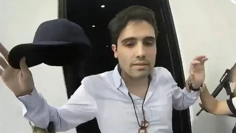 เม็กซิโกรวบตัวลูกชาย ‘เอล ชาโป’-แก๊งค้ายาตอบโต้ ปะทะเดือดเจ้าหน้าที่ (คลิป)