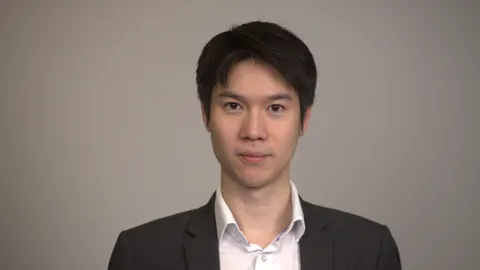 ก้าวไกล แนะรัฐบาล รีบฉีดวัคซีนเข็มกระตุ้น สต๊อกยาให้พร้อม รับนักท่องเที่ยวจีน