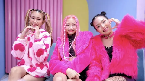 เกิร์ลกรุ๊ปสายแดนซ์ CUTIE TRAP "ซันเดย์-เนย-แพนด้า" ปล่อยซิงเกิลแรก "เอาแต่ใจ"