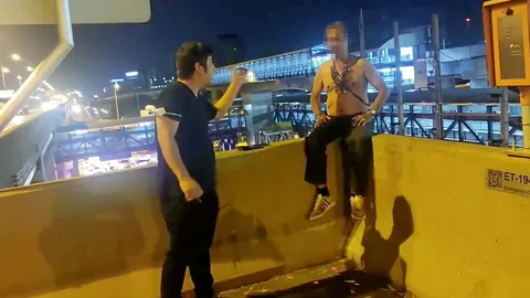 กล่อมระทึก 