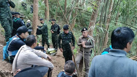 "ผาเมือง" เด็ดหัว 6 แก๊งค้ายา เหิมสู้ยิงปะทะ 3 ระลอกแนวชายแดนไทย-พม่า