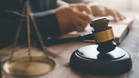 อดีตรองนายก “ย.” ฟันฉ้อโกงฝ่ายหญิงยกครัว ตร.สรุปสํานวนให้อัยการ