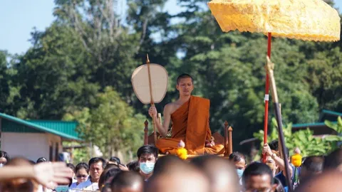 เปิดประวัติครูบาไก่ ขอนแก่น "พระครูสุวิทย์ ชินวโร" อายุและพรรษาเท่าไร?