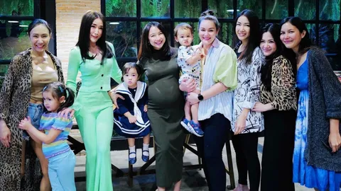 เห็นแล้วใจฟู ศิลปินสาวอาร์เอสยุค 90 รวมตัวอีกครั้ง บรรยากาศชื่นมื่น