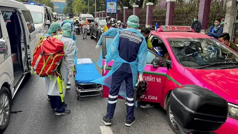 ช่วยชีวิต 