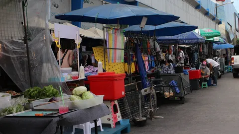 ย้ายแผงค้าสีลมไปพัฒน์พงศ์ เริ่มวันอาทิตย์นี้ คนทุกอาชีพอยู่ได้เมืองมีระเบียบ