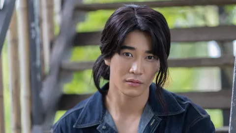 “ยูโร ยศวรรธน์” ยิ้ม “ฮักหลายมายเลดี้” เปิดตัวดี แฟนกรี๊ดลุคใหม่ผมยาวเท่โดนใจ 