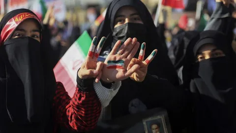 จำคุกแค่ 8 ปี ชายอิหร่านฆ่าตัดคอเมียวัย 17 อ้างครอบครัวเหยื่อให้อภัย