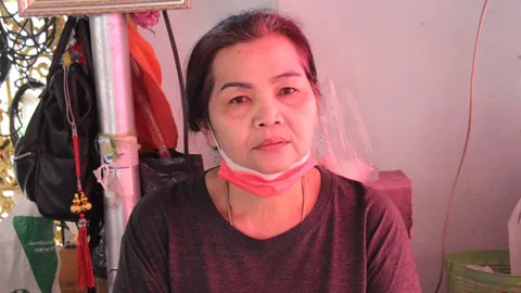 แม่ค้าหวยถูกรางวัลที่ 1 เผยเก็บใบเลขปี พ.ศ.ประตูโบสถ์วัดหลวงพ่อบ้านแหลม