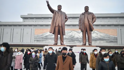 เกาหลีเหนือล็อกดาวน์กรุงเปียงยางหลังพบผู้ป่วยทางเดินหายใจเพิ่ม