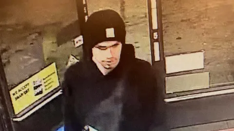 สหรัฐฯ กราดยิงรายวัน ล่าสุดกราดยิงในร้านสะดวกซื้อดับ 3 ศพ