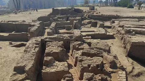 อียิปต์ตื่นเต้น พบ ‘เมืองโบราณ’ ยุคโรมัน ใกล้วิหารลักซอร์