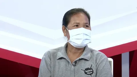 แม่ค้าผวาหนัก เจอหนุ่มโมโหหิว คว้ามีดไล่ฟัน พร้อมขับรถชน เพราะยังไม่ได้อาหารที่สั่ง