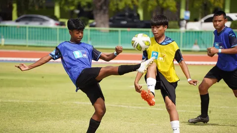 ต่อยอดลุ้นติดทัพช้างศึก ยู-15 เยาวชนแดนใต้ 300 คน ตบเท้าคัดเลือกโครงการดังที่ภูเก็ต