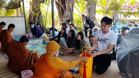 "ก๊อต จิรพัฒน์" นักร้องดัง ทำบุญวันเกิดที่เกาะนาคี จุดธูปได้ "เลขเด็ด" เสี่ยงโชค (คลิป)