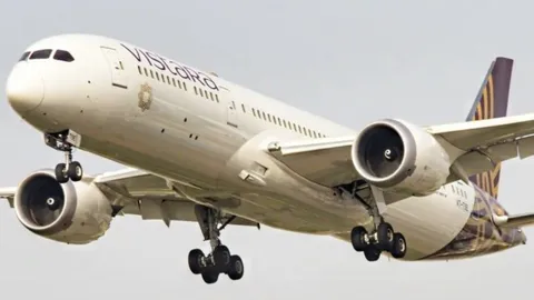 หญิงอิตาลีป่วนหนัก จนถูกมัดติดที่นั่งเครื่องบินโดยสารอินเดีย