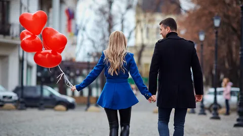 50 แคปชั่นวาเลนไทน์ ภาษาอังกฤษ 2026 บอกรักแฟนหวานๆ อ่านแล้วเขิน