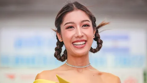 "ซาร่า ชัชชญา" ขอเคลียร์ไม่มีอะไรในกอไผ่ ยังรักกันดีกับ พี่มิกกี้ นักฟุตบอลทีมชาติ