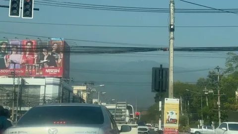 แพทย์ มช.เตือน PM 2.5 อันตรายเงียบทำให้เกิดโรคทางสมอง แนะใส่หน้ากาก N95