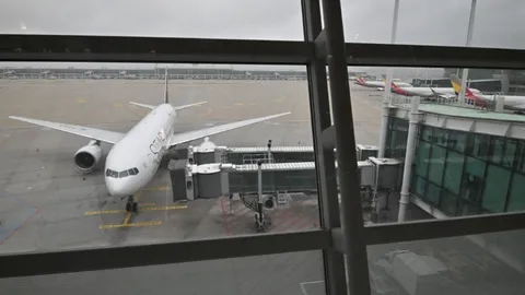 เกาหลีใต้เผย ‘ผีน้อย’ นทท.ไทย 23 คน หายไปทันทีที่เครื่องบินลงจอด