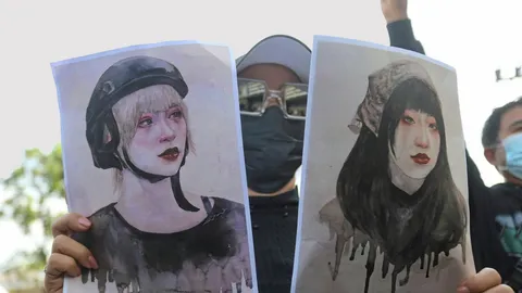 ปล่อยชั่วคราว ตะวัน-แบม อดข้าว-น้ำต่อ หลัง ผอ.รพ.ธรรมศาสตร์ ยื่น "ถอนหมายขัง" ต่อศาล