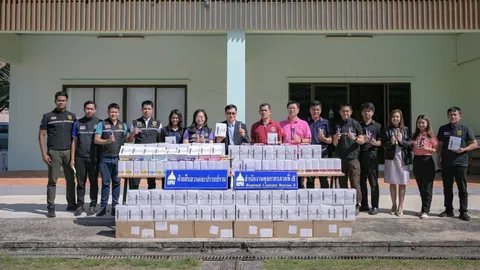 ศุลกากรภาค 5 ทลายบริษัทขนส่ง ซุกเครื่องสูบบุหรี่ไฟฟ้าหนีภาษีกว่าล้านบาท