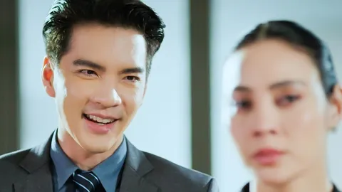 รถทัวร์เต็มหน้าบ้าน! “นิว วงศกร” ฉีกทุกตำนาน “เมียหลวง” โดนสาปเต็มโซเชียล