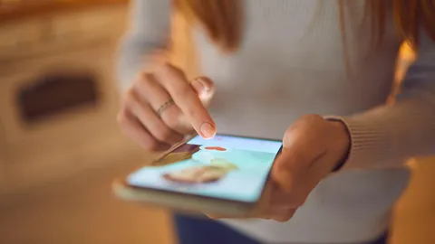 “โรแมนซ์สแกม” ไทย