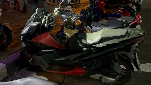 รวบ 3 โจ๋หัวร้อน ฉุนมองหน้า ชัก .38 ซัลโว 4 นัด บาดเจ็บ 2