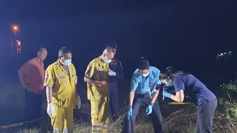 สลด หนุ่มพม่าบินพารามอเตอร์ ดิ่งพื้นดับ คาดสายบังคับร่มพันกัน