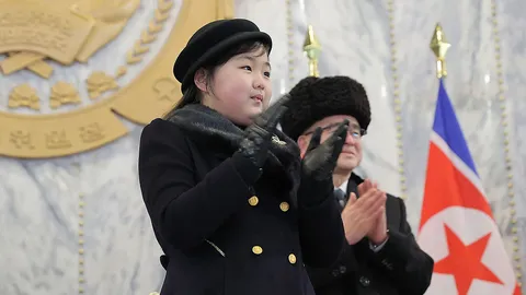 สั่งเปลี่ยนชื่อซ้ำลูกสาวคิม จอง อึน