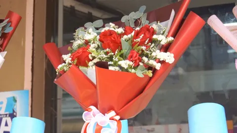 วาเลนไทน์กุหลาบสดราคาแพง คนเปลี่ยนส่ง "ภาพกุหลาบ" ให้แฟน