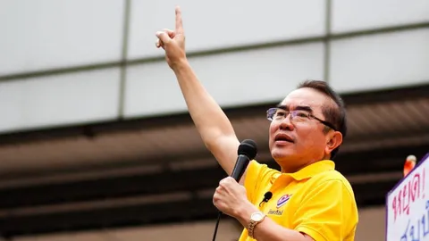 "วรงค์" ซัด "1 ป." ทรยศคนใต้สมคบคนแดนไกล ลั่น ไทยภักดีมาสู้กับพวกโกงชาติ