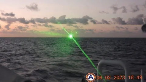 ฟิลิปปินส์ฉุนจัด เรือยามฝั่งจีนส่องเลเซอร์ใส่ยามฝั่งฟิลิปปินส์ทำตาบอดชั่วคราว