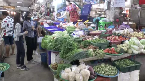 ผักบุรีรัมย์ถูกสุดในรอบปี แม่ค้างงทำไมขายไม่ดี คาดกำลังซื้อหด-ปลูกกินเอง