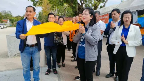 "สุดารัตน์" มาเมืองคอน เผยหากได้เป็น รบ. จะฟื้นเศรษฐกิจภาคใต้ ปลุกผีคลองไทย 