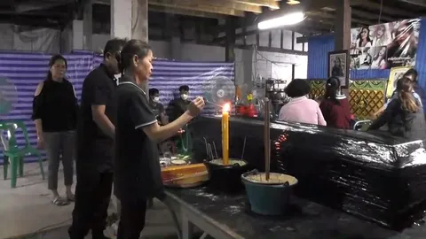 ส่งร่าง "น้องดาว" หญิงไทยดับจากตุรกีถึงบ้านเกิด พ่อแม่จัดงานศพ 3 คืน