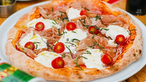 PUBLIC LANE เส้นทางความอร่อยของนักชิม