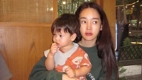 เกินใจจะอดทน ปุ้มปุ้ย เปิดภาพหน้าลูก น้องไซอัลบลู ให้เห็นกันชัดๆ ครั้งแรก