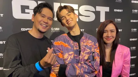 นิโคล โผกอด ทิกเกอร์ น้ำตาไหล ตื้นตันเห็นลูกร้องเพลงพ่อ แมว จิรศักดิ์ (คลิป)