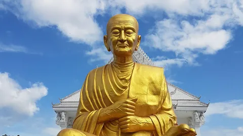 เทศน์หน้าพระที่นั่ง