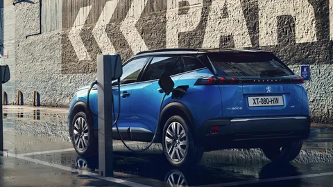 Peugeot Jeep ยอดขายไปได้ เตรียมเปิดตัวรถยนต์ไฟฟ้า 2 รุ่นในไทย 