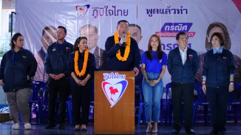 "ศักดิ์สยาม" ชูนโยบาย ภท.อ้อนชาวคลองเตย-วัฒนา เลือก "กรณิศ" เข้าสภาฯ