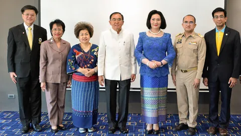 "ปัทมา ลีสวัสดิ์ตระกูล" จัดประชุมคณะกรรมการศูนย์คุณธรรม ครั้งที่ 34